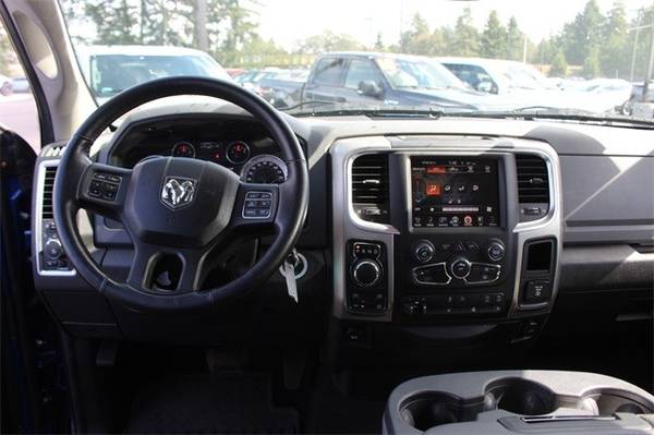 2014 Ram 1500 4x4 4WD Truck Dodge Big Horn Extended Cab for sale in Lakewood, WA – photo 17