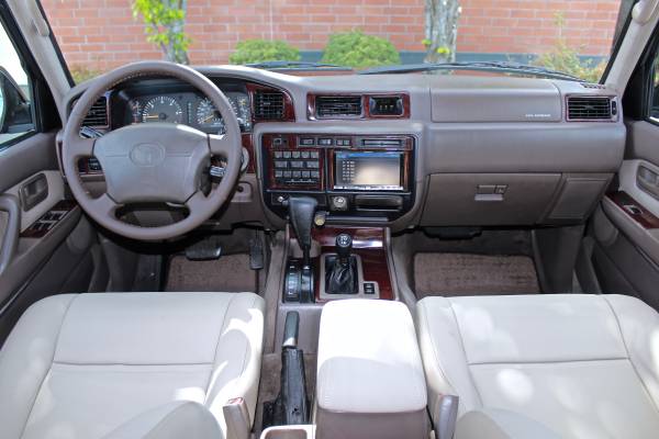 1997 Toyota Land Cruiser 4WD/Collectors Edition - Rare Find for sale in Lynden, AZ – photo 10