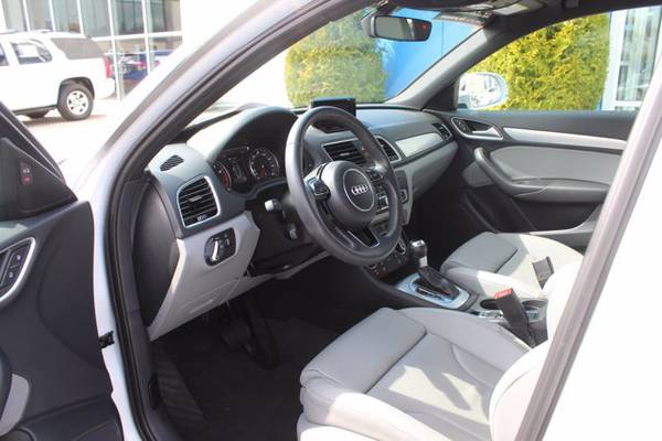 2018 Audi Q3 Premium Plus AWD All Wheel Drive SKU: JR013097 - cars & for sale in Renton, WA – photo 18