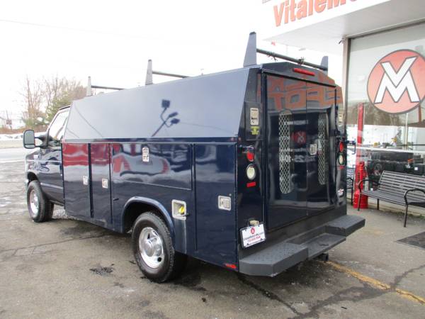 2011 Ford Econoline Commercial Cutaway E-350 ENCLOSED UTILITY BODY for sale in south amboy, AL – photo 3