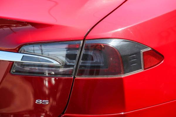 2014 Tesla Model S P85 hatchback Red Multi-Coat - - by for sale in Sacramento , CA – photo 8
