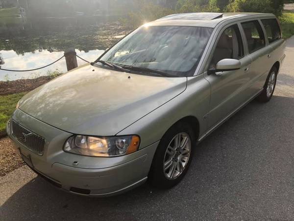 2004 Volvo V70 XC70 AWD Wagon c/ text for sale in North Brookfield, MA – photo 6