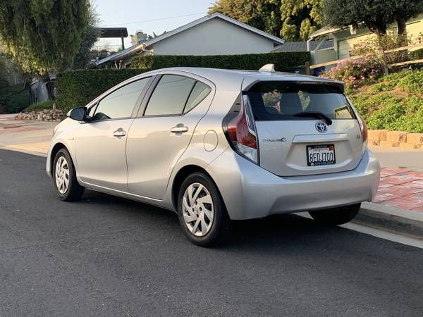2015 Toyota Pruis C Trim TWO Awesome Condition LOW LOW LOW Miles for sale in San Diego, CA – photo 3