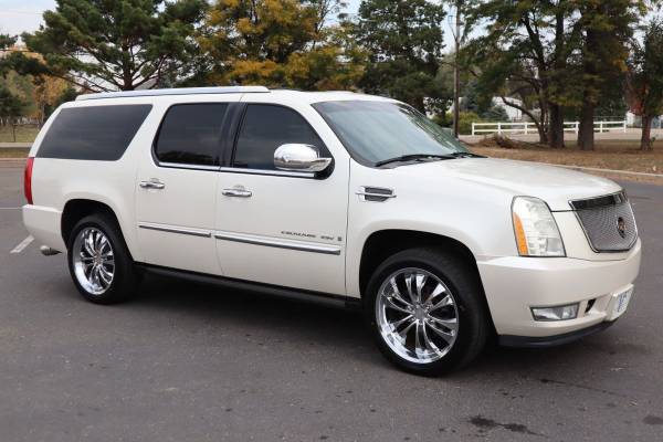 2008 Cadillac Escalade ESV AWD All Wheel Drive Base SUV - cars &... for sale in Longmont, CO – photo 2
