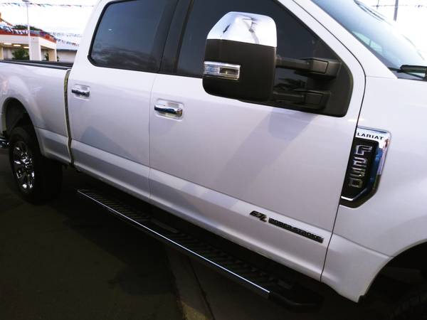 BUY KNOW! 2017 FORD 250 CREW CAB LARIAT 4X4 - cars & trucks - by... for sale in Kahului, HI – photo 3