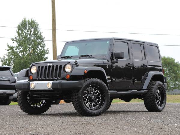 💪LIFTED🔥2011 JEEP WRANGLER UNLIMITED 4X4 SAHARA - PURE GRIT WHEELS for sale in KERNERSVILLE, NC – photo 2