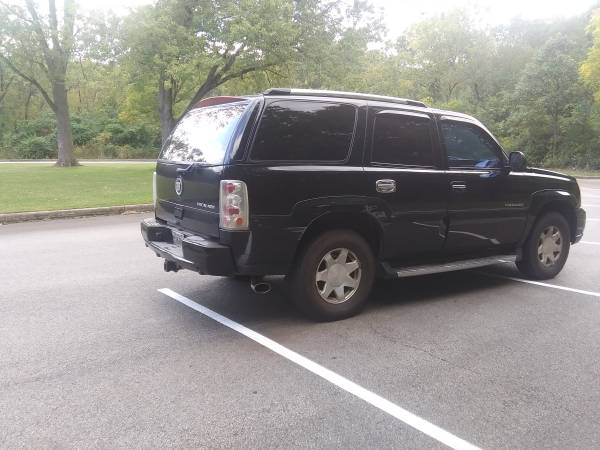 Escalade,AWD,Loaded,Black,Just Serviced, TV,Sun Roof, - cars &... for sale in Midlothian, IL – photo 14