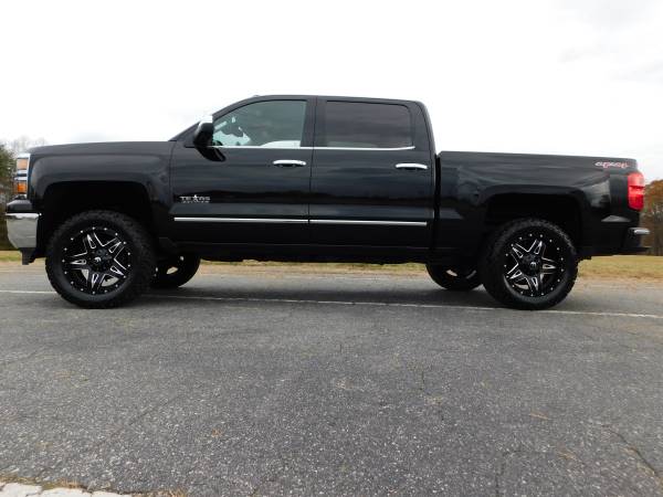 LIFTED 15 CHEVY SILVERADO 1500 LTZ CREW 4X4 20X10 *NEW 33X12.50... for sale in KERNERSVILLE, NC – photo 9