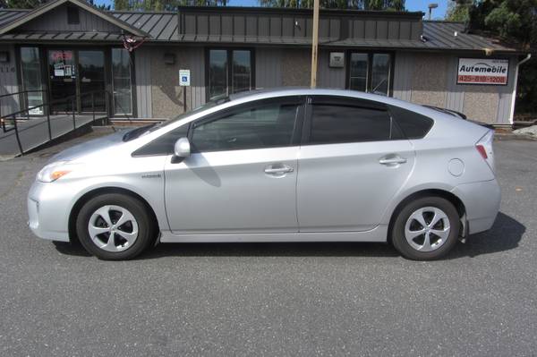 2012 Toyota PRIUS Hybrid 3 - cars & trucks - by dealer - vehicle... for sale in Seattle, WA – photo 3