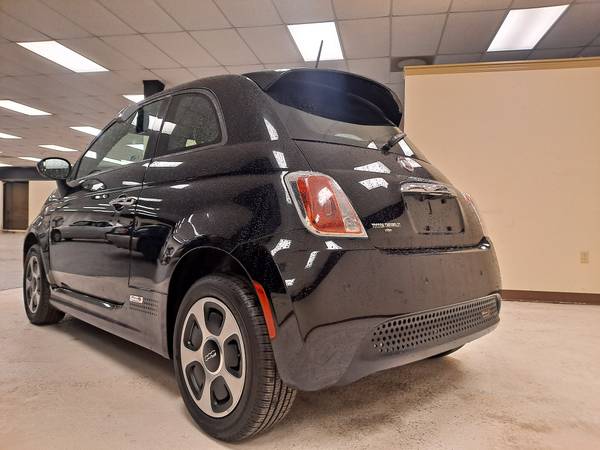 2015 FIAT 500 35k MILES CLEAN! - - by for sale in Decatur, GA – photo 11