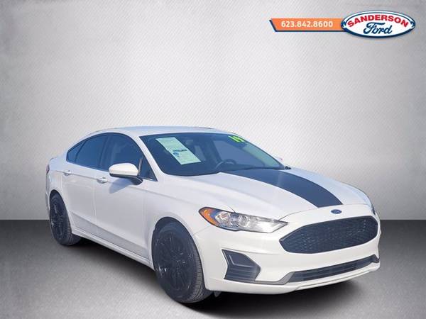 2019 Ford Fusion SE White/Black - - by dealer for sale in Glendale, AZ – photo 2