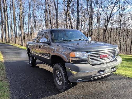 2002 GMC Sierra 2500HD 8.1L - cars & trucks - by owner - vehicle... for sale in Blairstown, NJ – photo 2