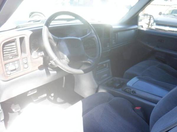 2002 Chevrolet Silverado 1500 LS - - by dealer for sale in Des Moines, IA – photo 7