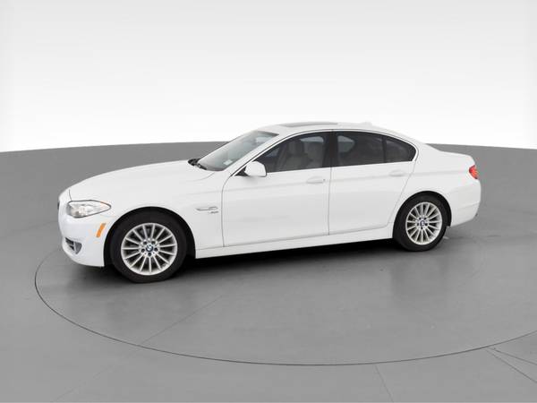 2012 BMW 5 Series 535i xDrive Sedan 4D sedan White - FINANCE ONLINE... for sale in Indianapolis, IN – photo 4