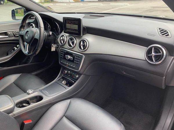 2014 Mercedes-Benz CLA CLA 250 4dr Sedan 100% CREDIT APPROVAL! for sale in TAMPA, FL – photo 19