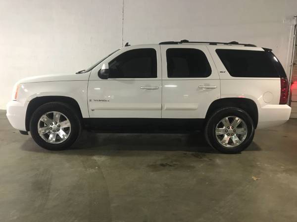 2007 GMC Yukon SLT - cars & trucks - by dealer - vehicle automotive... for sale in Springfield, MO – photo 7