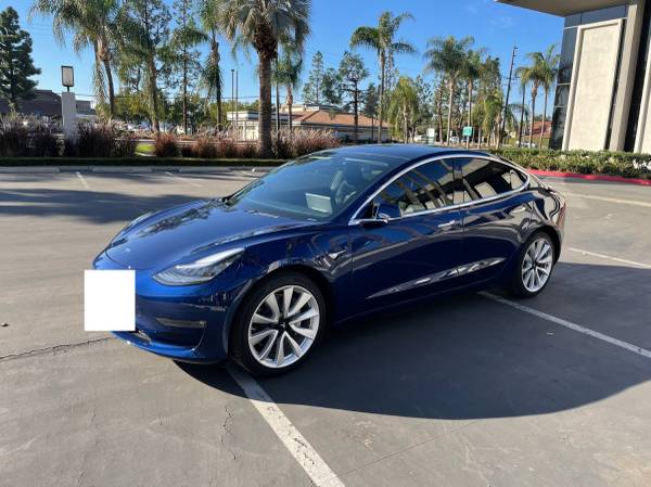 2019 Tesla Model 3 SR+, 8,500 Miles, Autopilot, Carpool stickers -... for sale in Irvine, CA – photo 3