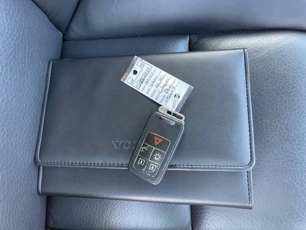 2010 Volvo XC70 - I6 Navigation, Sunroof, Heated Leather, Books for sale in Dagsboro, DE 19939, MD – photo 23