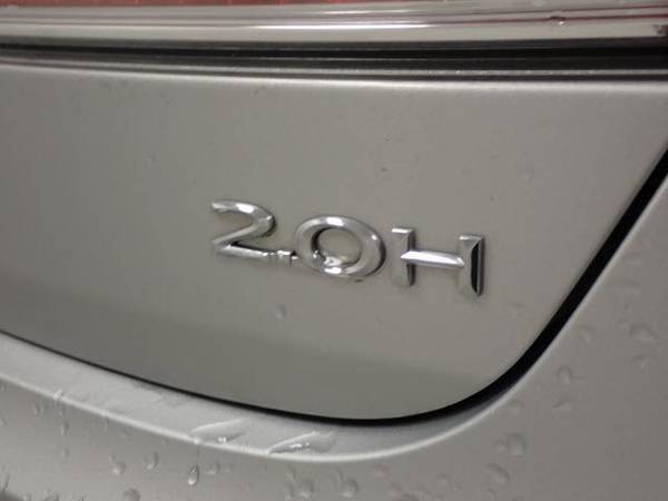 2017 Lincoln MKZ Hybrid Select FWD - cars & trucks - by dealer -... for sale in Columbus, NE – photo 23
