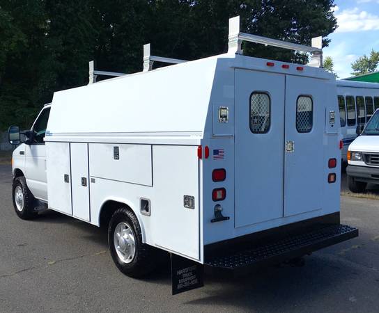 2007 FORD E350 11FT READING UTILITY BODY VAN LADDER RACK CLEAN NICE for sale in western mass, MA – photo 7