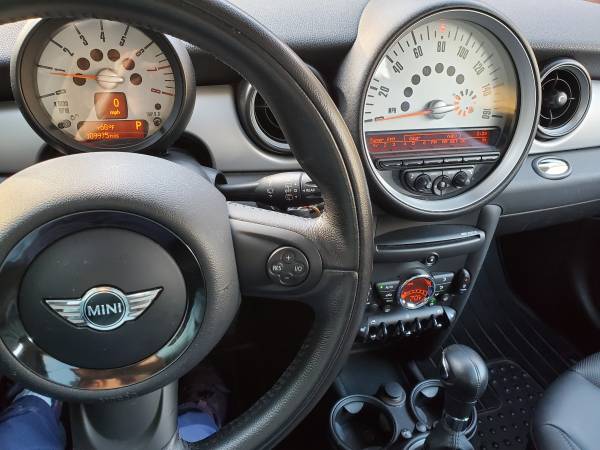 2011 Mini Cooper Hardtop - cars & trucks - by owner - vehicle... for sale in Afton, MN – photo 3