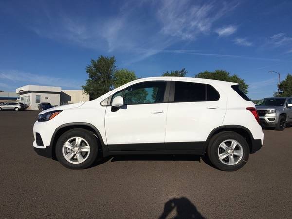 2020 Chevy Chevrolet Trax LS suv White - - by dealer for sale in Flagstaff, AZ – photo 3