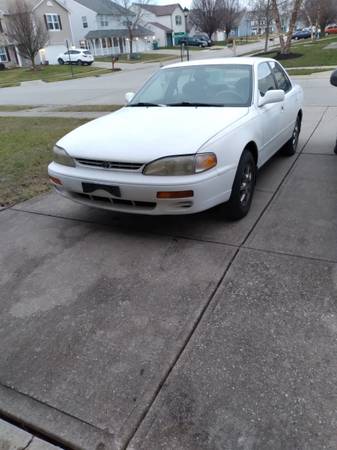 1995 Toyota camry for sale in Indianapolis, IN – photo 2