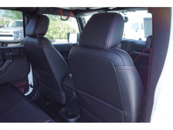 2018 Jeep Wrangler UNLIMITED RUBICON RECON 4X4 SUV 4x4 Passenger for sale in Glendale, AZ – photo 17