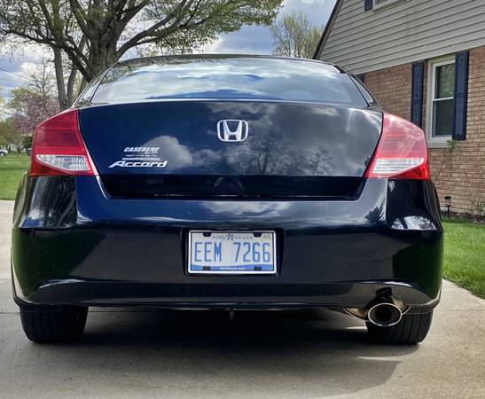 2012 Honda Accord LX-S Coupe (Only 85000 miles) for sale in Coldwater, MI – photo 4