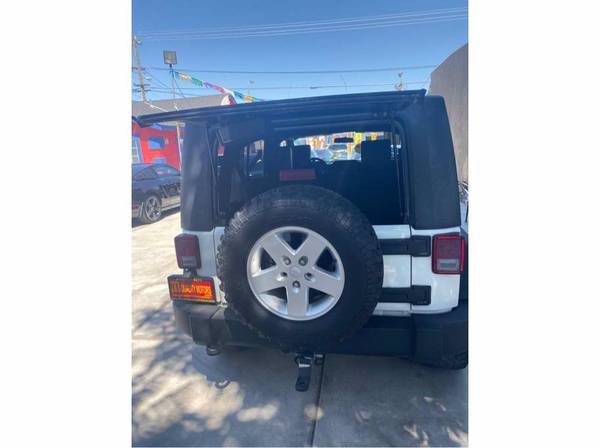 2010 Jeep Wrangler Unlimited Rubicon WE WORK WITH ALL CREDIT... for sale in Modesto, CA – photo 13