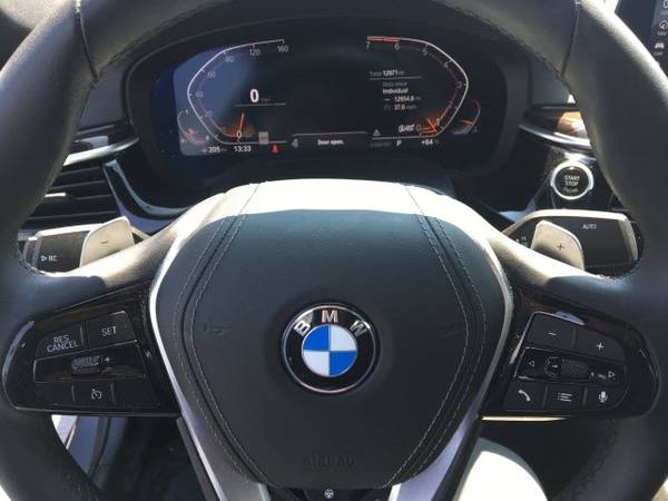 2020 BMW 5 Series 530i xDrive sedan Bluestone Metallic - cars & for sale in Springfield, IL – photo 12
