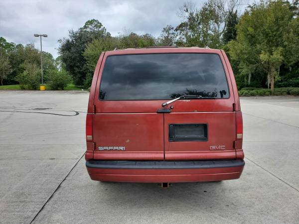 2000 GMC Safari SLE Tinted Glass Cold AC - cars & trucks - by owner... for sale in Palm Coast, FL – photo 8