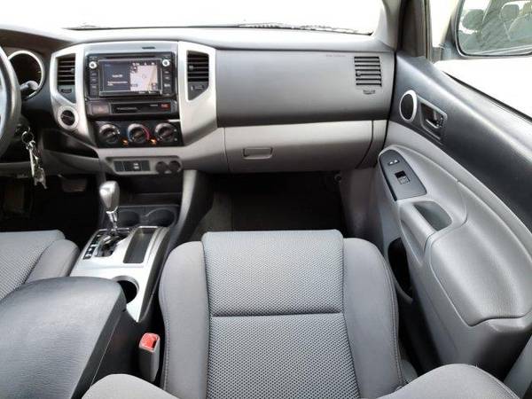 2015 Toyota Tacoma truck DBL CAB LB 4WD - Gray for sale in Brunswick, GA – photo 20