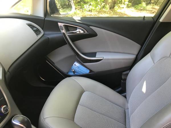 2015 Buick Verano 4 door sedan premium leather Grey for sale in Macomb, MI – photo 15