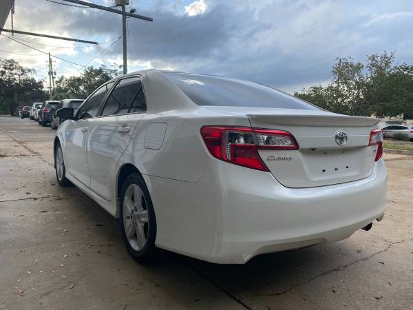 ***2014 Toyota Camry*** - cars & trucks - by dealer - vehicle... for sale in Niceville, FL – photo 3