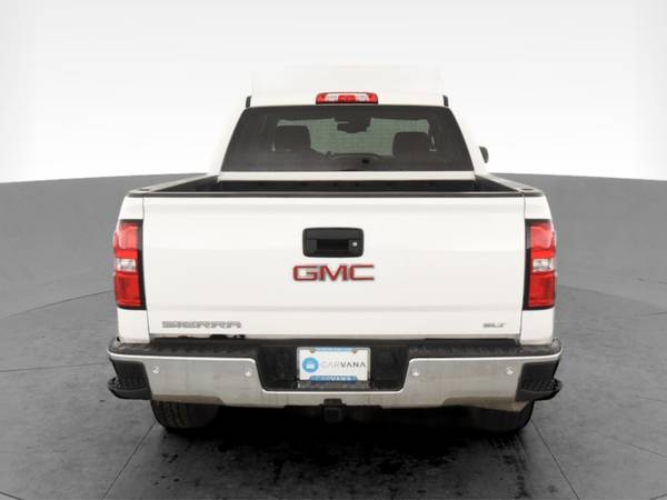 2015 GMC Sierra 1500 Crew Cab SLT Pickup 4D 5 3/4 ft pickup White for sale in Arlington, District Of Columbia – photo 9