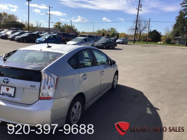 2010 TOYOTA PRIUS - cars & trucks - by dealer - vehicle automotive... for sale in Jefferson, WI – photo 5