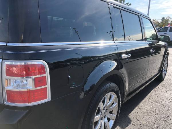 No Accidents! 2009 Ford Flex! Loaded! 3rd Row! for sale in Ortonville, MI – photo 11