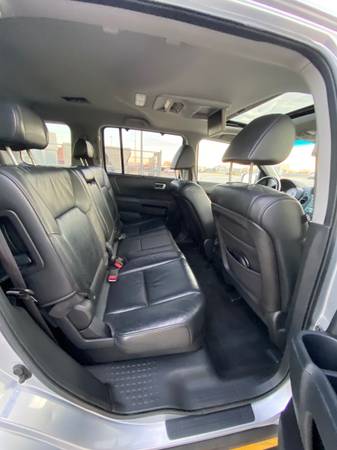 2011 Honda Pilot Touring 4WD ! 1 OWNER ! - - by for sale in Brooklyn, NY – photo 16