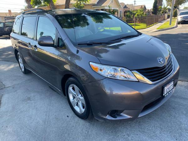 2014 Toyota sienna for sale in Los Angeles, CA – photo 2