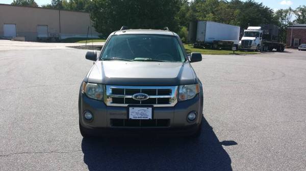 ***2010 FORD ESCAPE XLT***MUST SEE - cars & trucks - by dealer -... for sale in Fredericksburg, District Of Columbia – photo 10