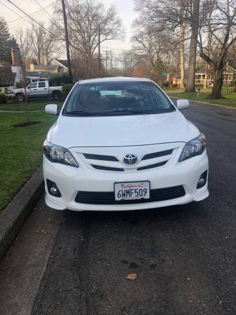2012 Toyota Corolla White Excellent Condition - cars & trucks - by... for sale in Bethesda, District Of Columbia – photo 3