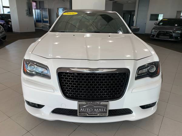 2014 CHRYSLER 300 SRT8 CORE - cars & trucks - by dealer - vehicle... for sale in Springfield, IL – photo 2