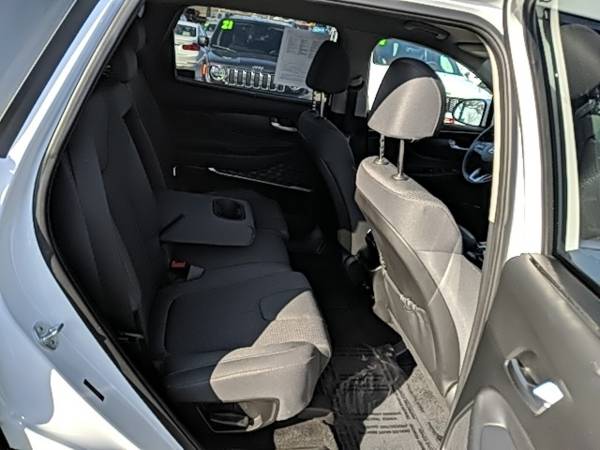 2020 Hyundai Santa Fe FWD 4D Sport Utility/SUV SEL 2 4 - cars & for sale in Waterloo, IA – photo 24