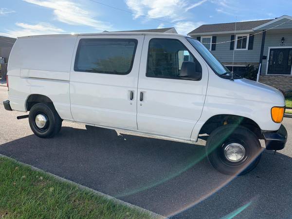 Ford econoline E250 Cargo van for sale in Oceanside, NY – photo 7