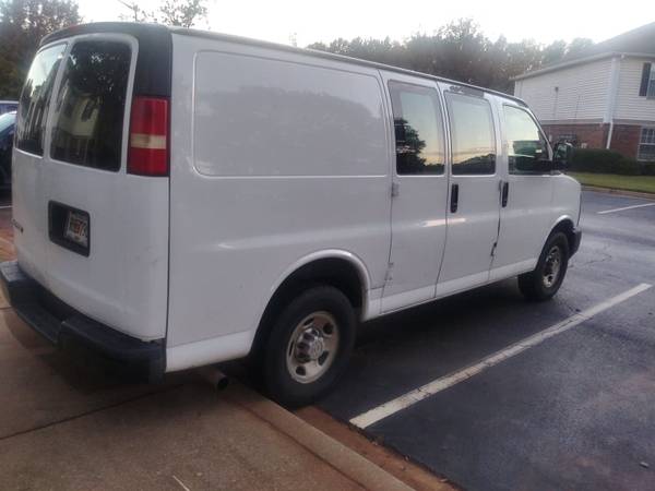 2008 CHEVY EXPRESS 2500 $5200 OBO - cars & trucks - by owner -... for sale in Lawrenceville, GA – photo 4