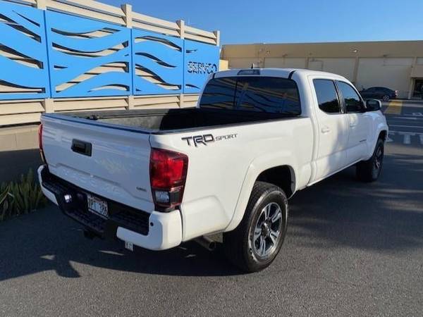2018 Toyota Tacoma - - by dealer - vehicle for sale in Honolulu, HI – photo 13