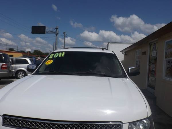 2011 Chevrolet Tahoe 2WD 4dr 1500 LS with Assist steps, Black for sale in Fort Myers, FL – photo 12