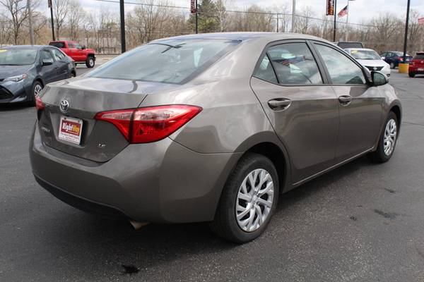 2019 Toyota Corolla LE - - by dealer - vehicle for sale in Goshen, IN – photo 17