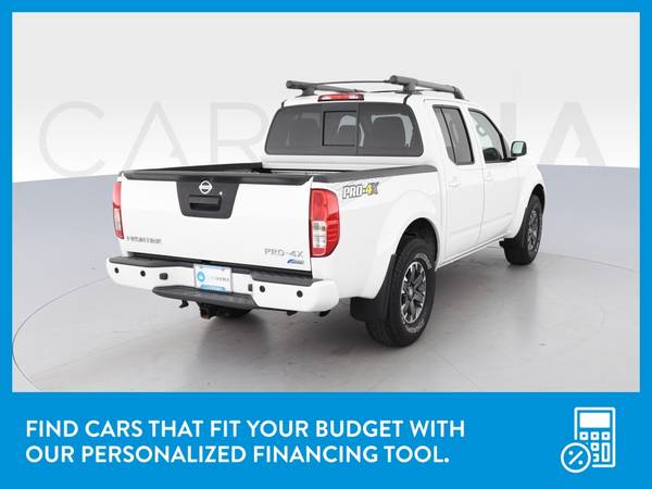 2017 Nissan Frontier Crew Cab PRO-4X Pickup 4D 5 ft pickup White for sale in Cleveland, OH – photo 5